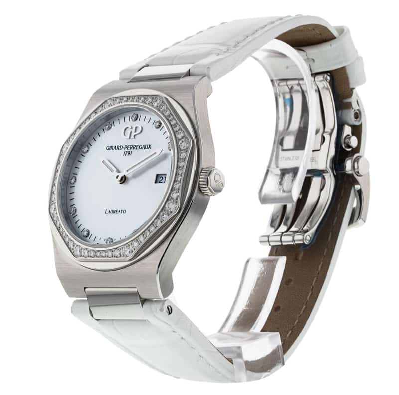 Girard Perregaux Laureato 81005D11A182411A
